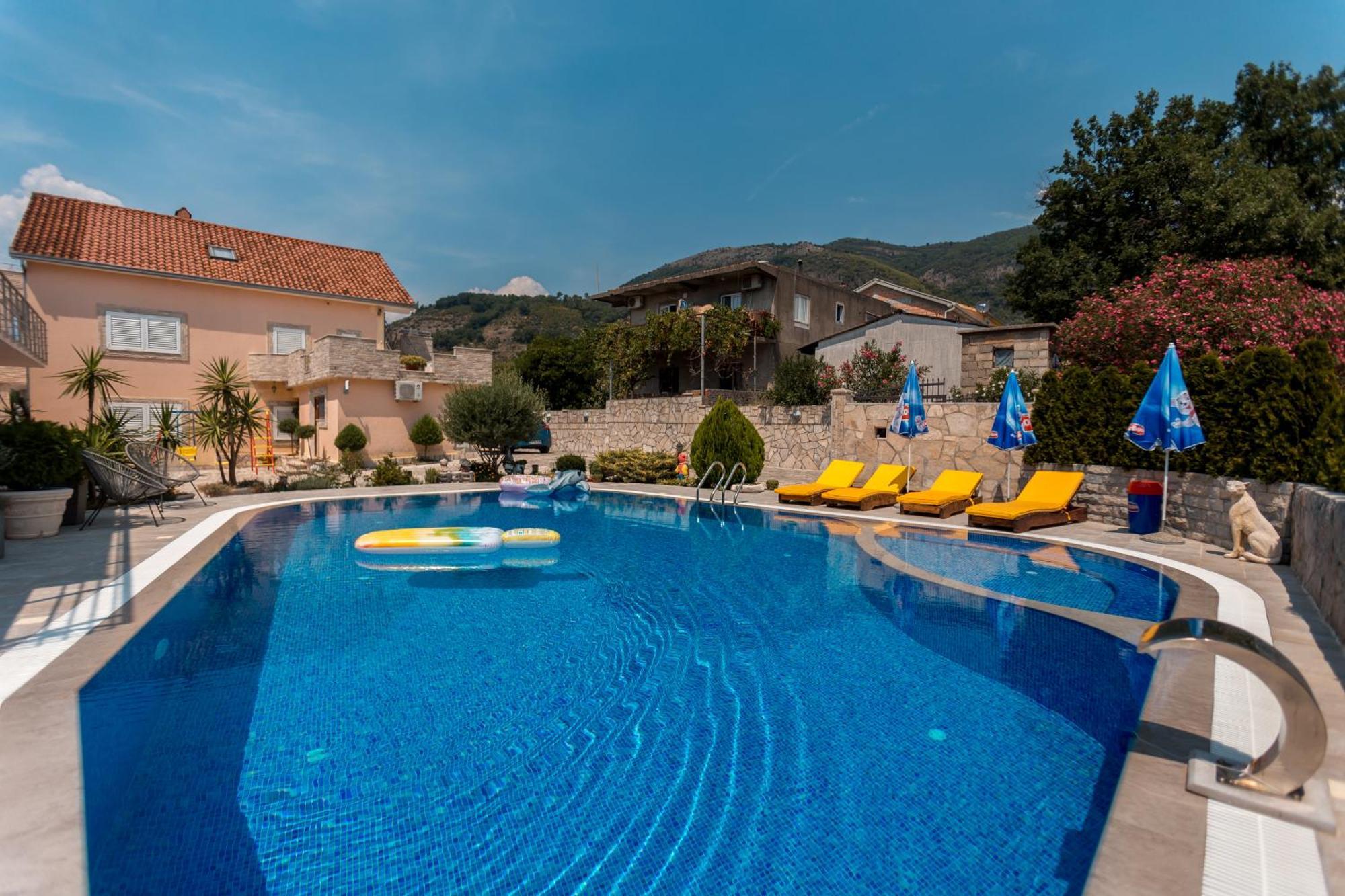 Villa Ilijana Tivat Exterior photo